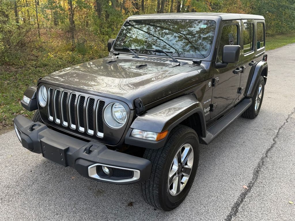 2018 Jeep Wrangler Unlimited Sahara - Image 2