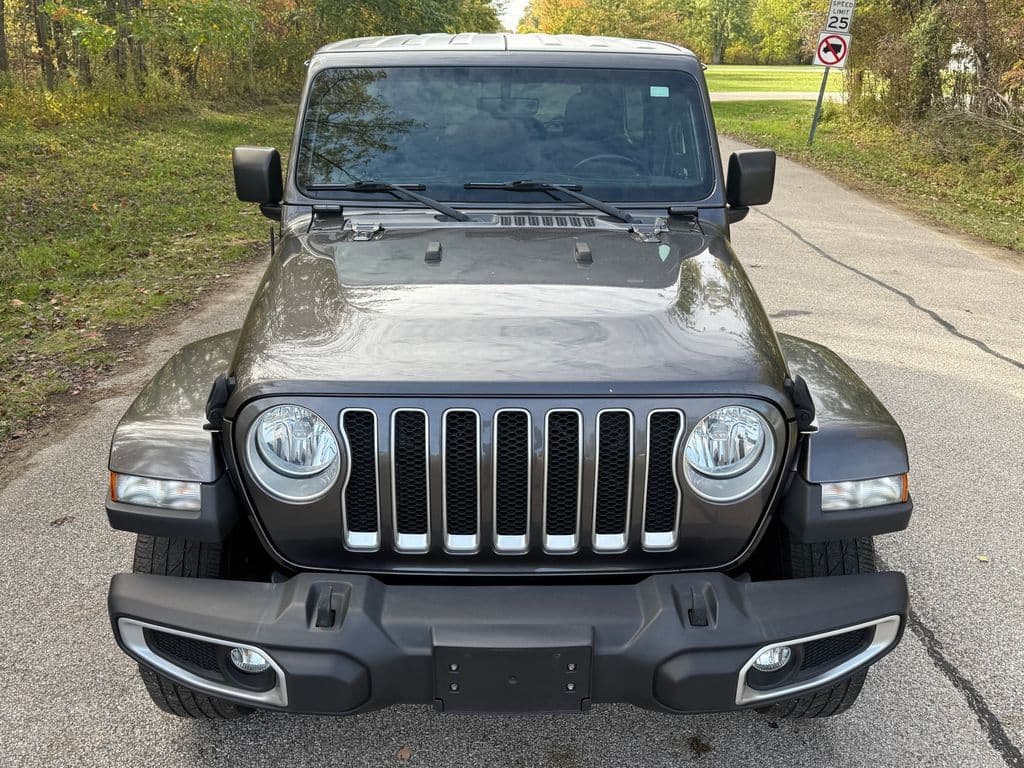 2018 Jeep Wrangler Unlimited Sahara - Image 3