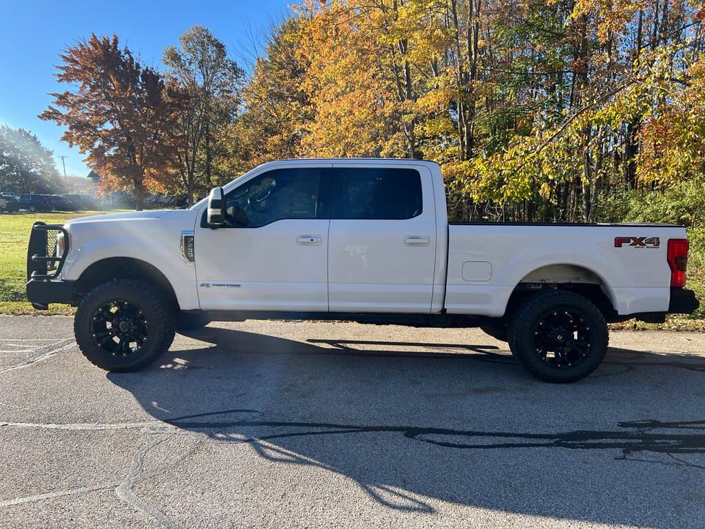 Photo 1 of 2018 Ford F-250 Super Duty Lariat